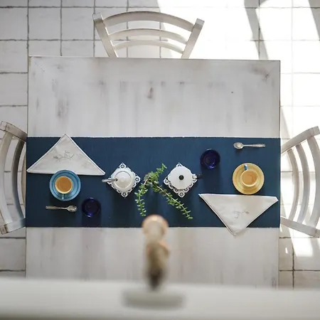 Corricella Sea Window - Gioia 度假居 *